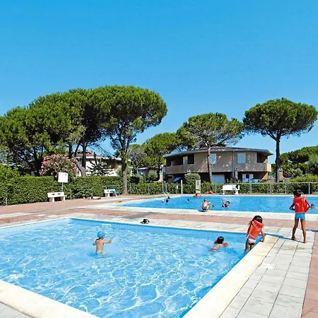 Apartment Holiday Village Tivoli In Bibione